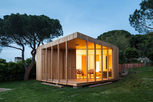 Model Oh: Casa prefabricada de disseny feta amb fusta i modular, 100% a mida
