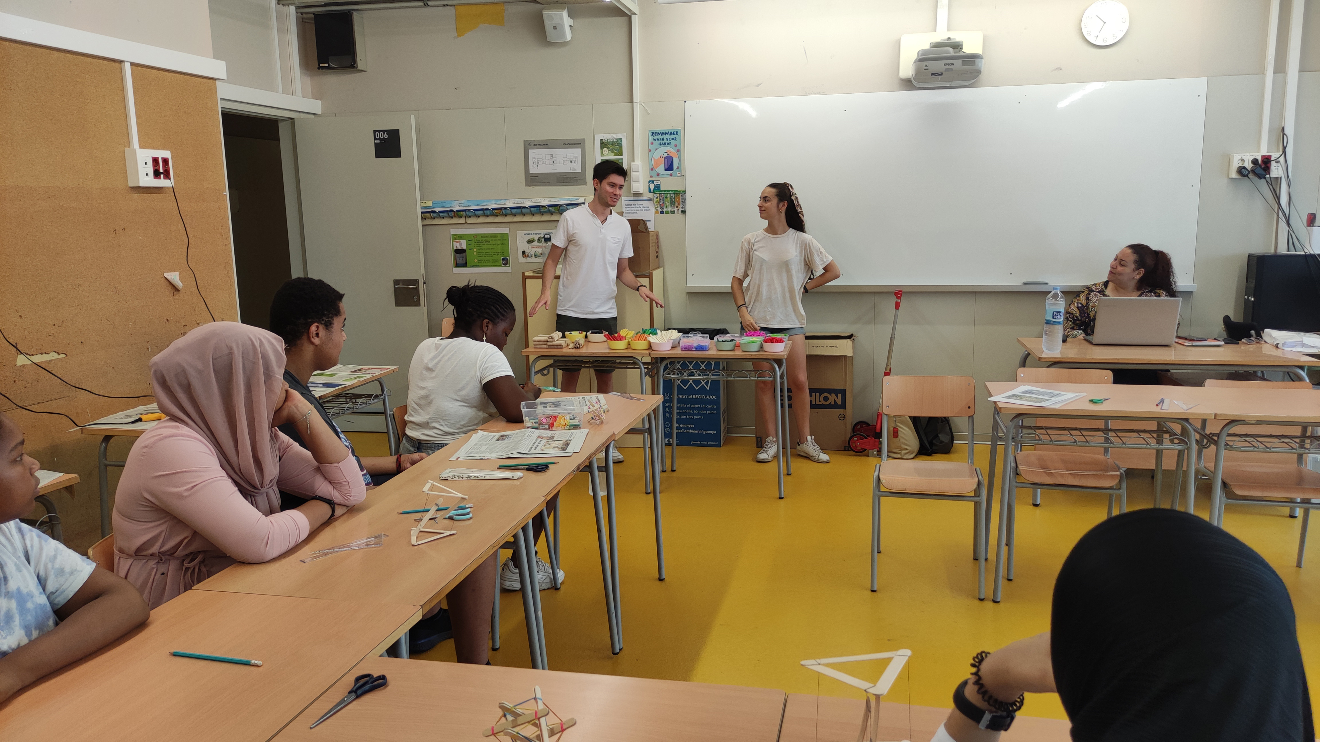 Construcci&oacute; d'estructures impressionants al Campus Azahara