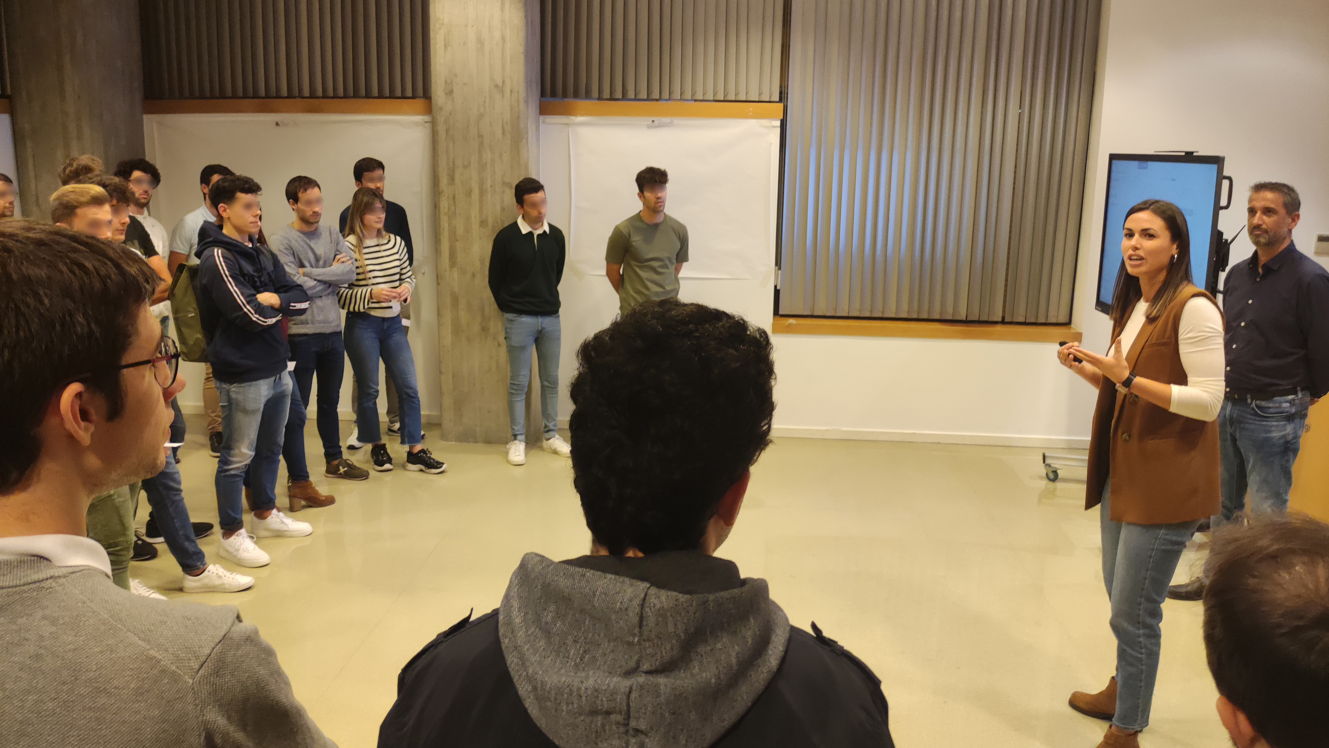 Activitat de dinamitzaci&oacute; en el Col&middot;legi d'Enginyers Industrials de Catalunya a Girona
