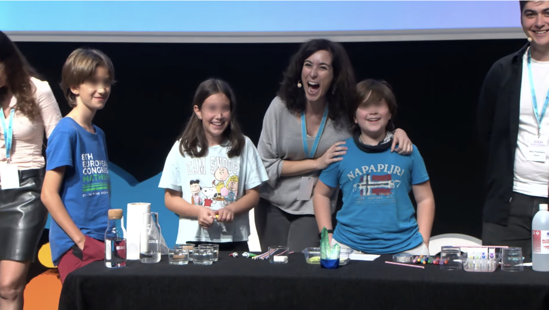 Que divertit va ser el taller de Ci&egrave;ncia en streaming a l'STEM WOMEN CONGRESS!