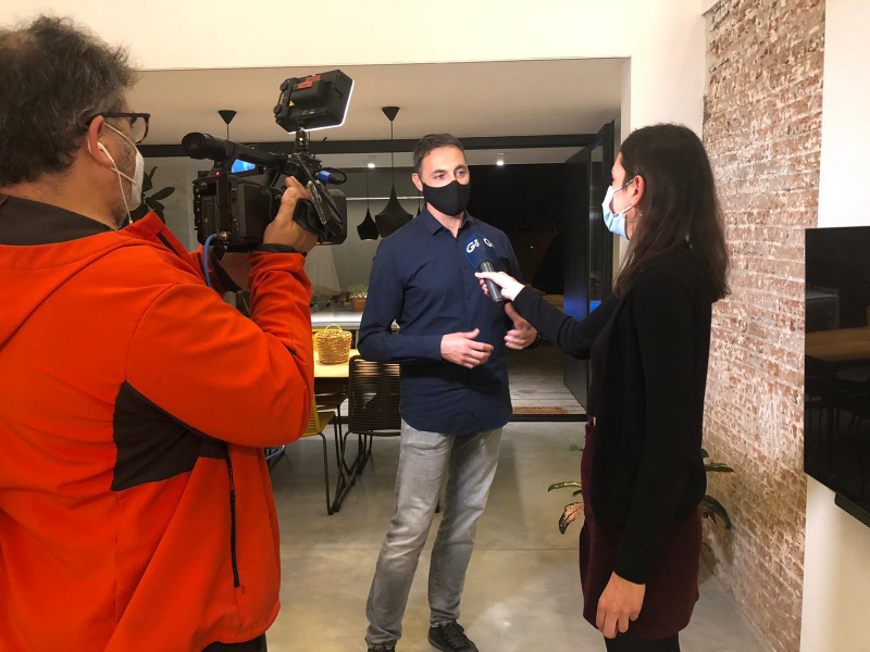 Avui ens han fet reportatge en directe al programa Connecti.cat de les TV locals de Catalunya