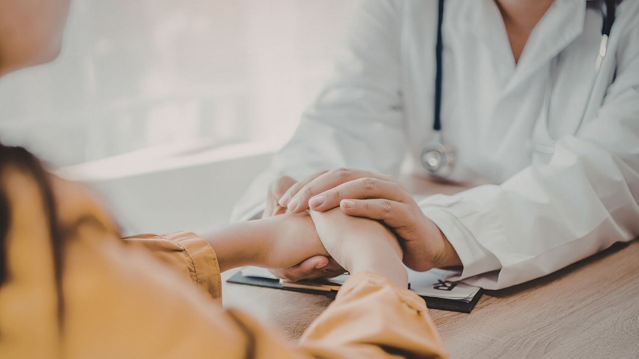 Asistencia cl&iacute;nica