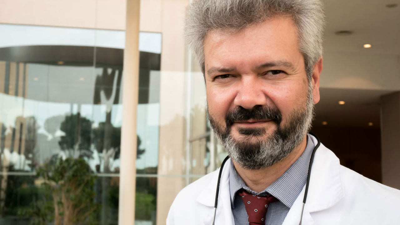 Neurolog&iacute;a - Dr. Hari Bhathal